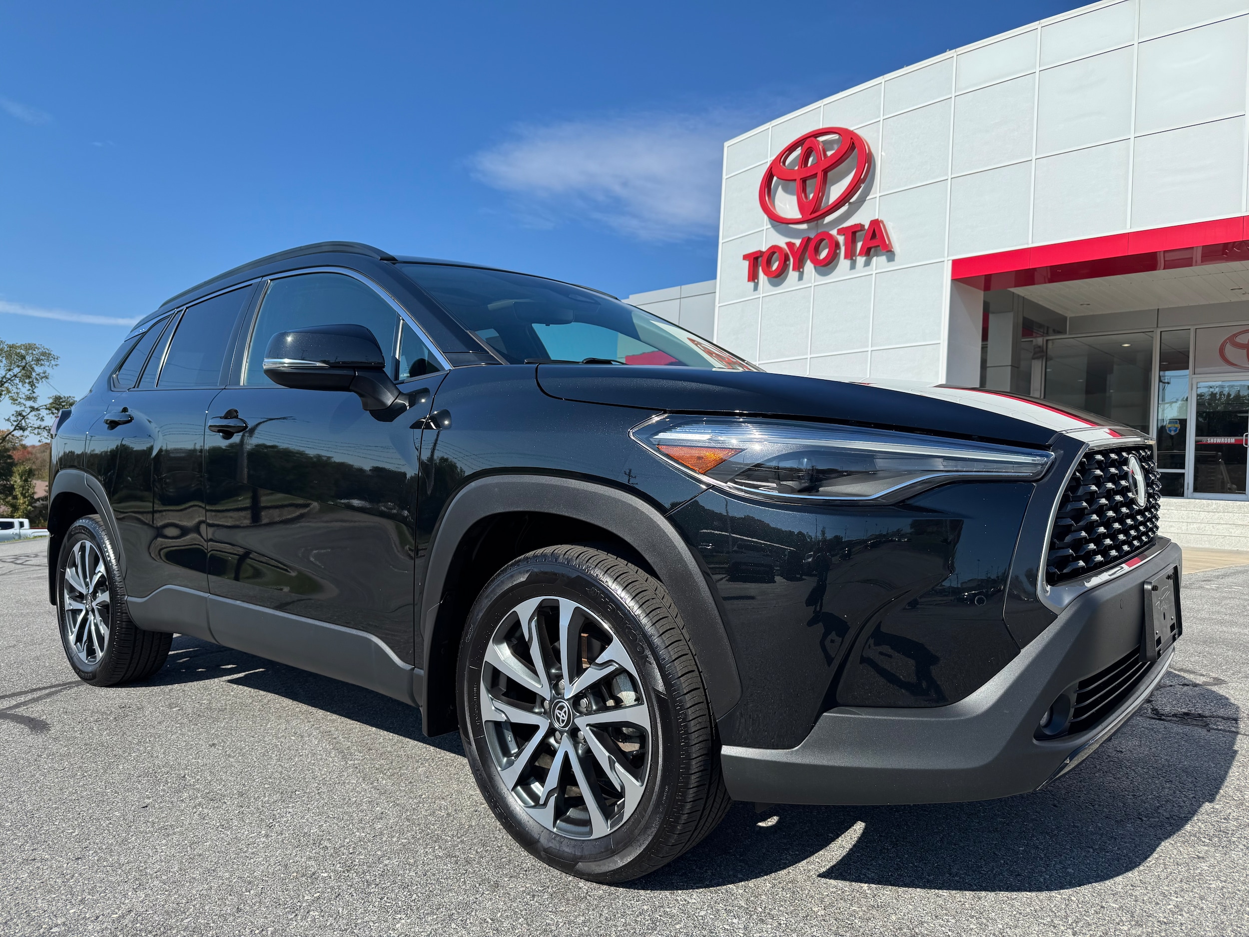 2024 Toyota Corolla Cross XLE