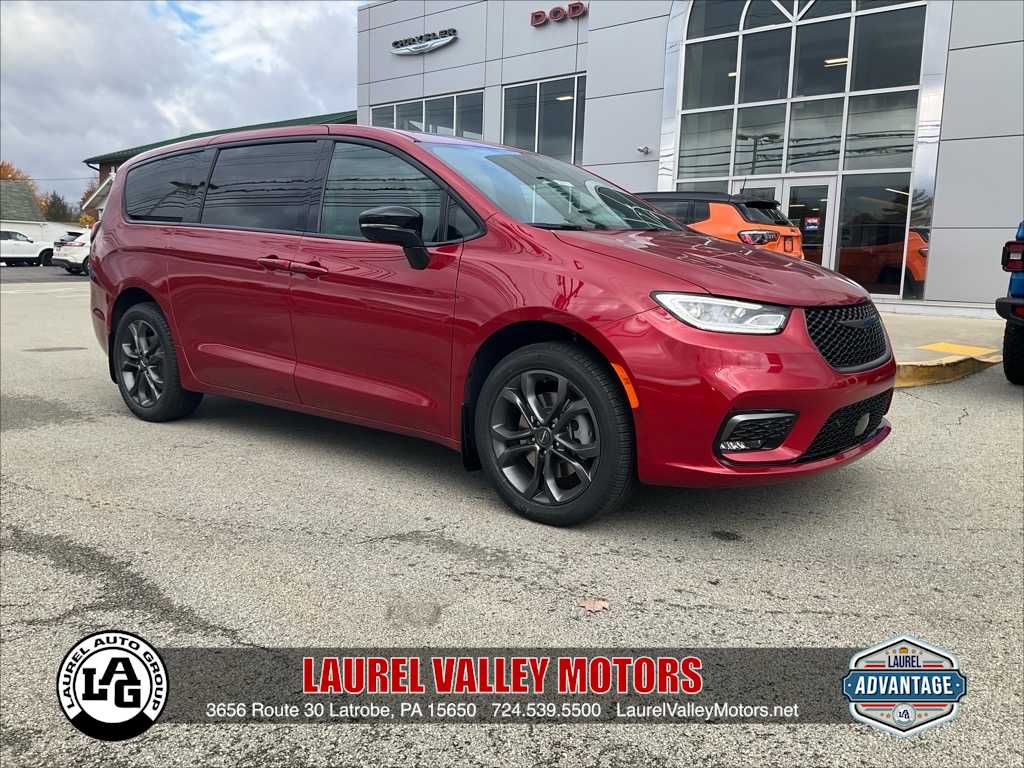 2026 Chrysler Pacifica