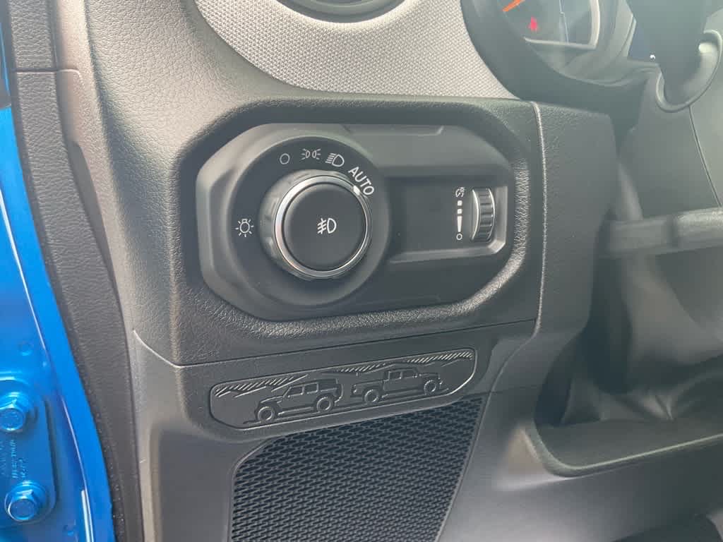 2026 Jeep Wrangler 2-Door Willys - Photo 13