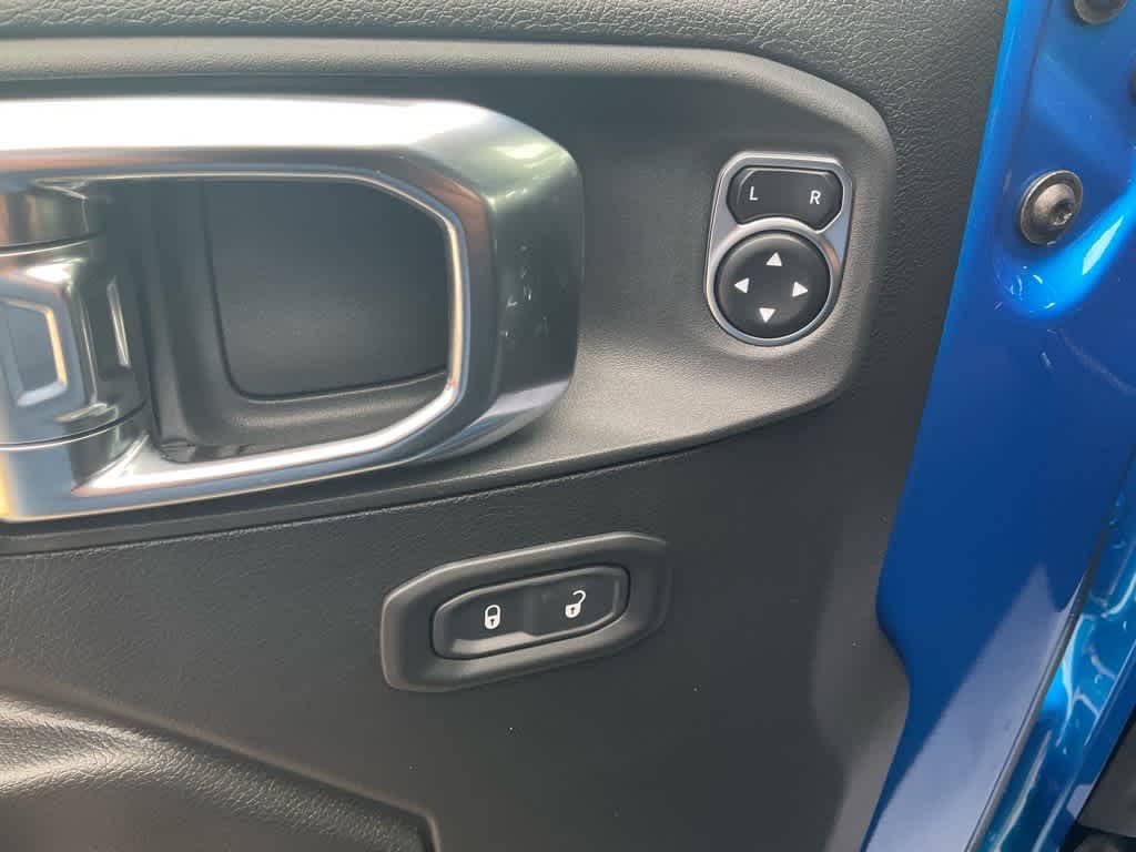 2026 Jeep Wrangler 2-Door Willys - Photo 14