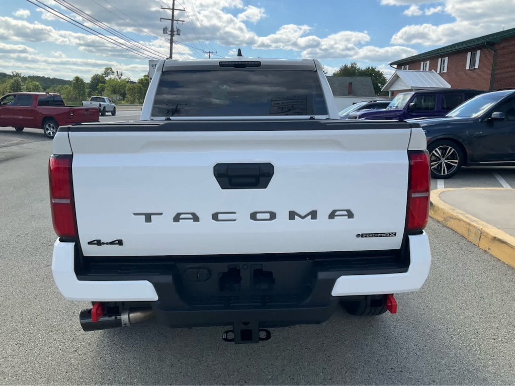 Used 2025 Toyota Tacoma TRD Off Road Hybrid Double Cab 5 Bed AT (GS) Double Cab 5 Bed AT (GS)
