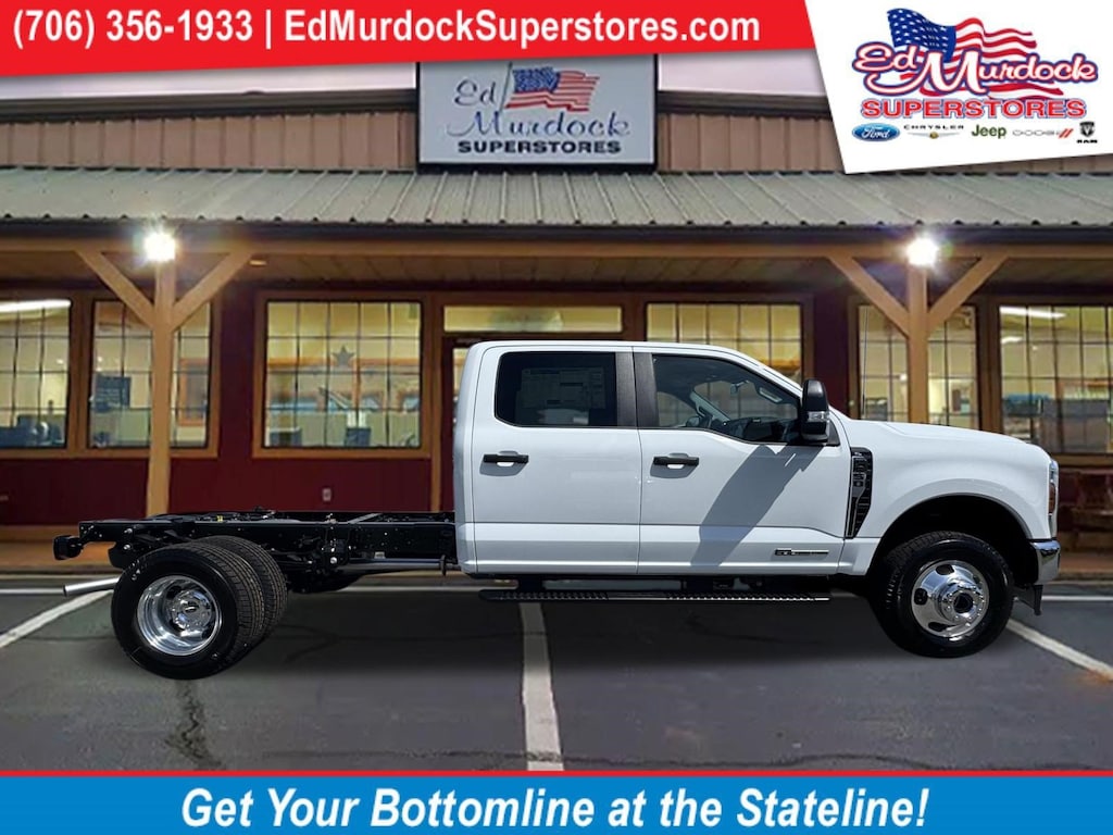 New 2026 Ford Super Duty F-350 DRW F-350® XL XL 4WD Crew Cab 179 WB 60 CA