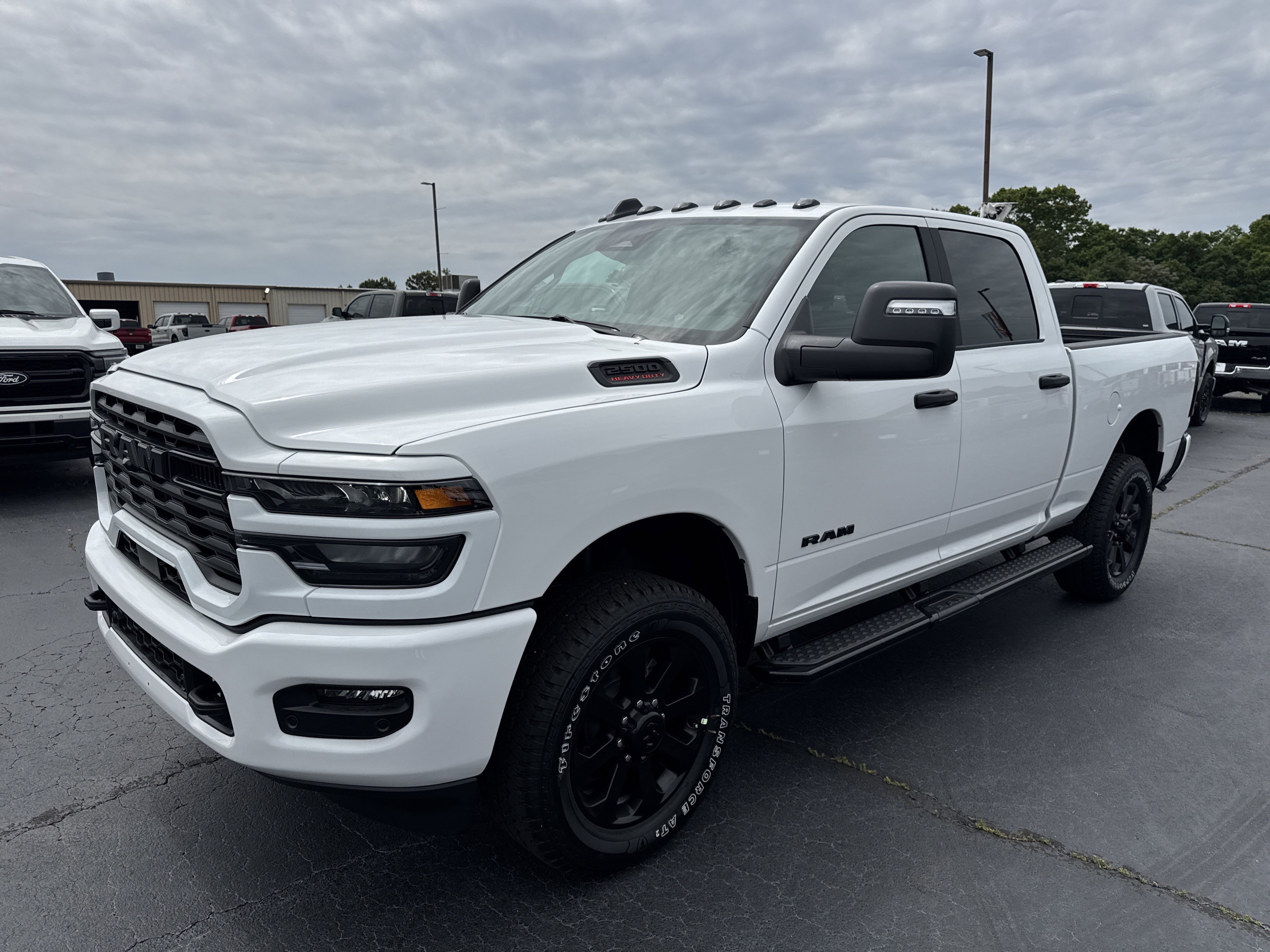 New 2026 Ram 2500 Big Horn 4x4 Crew Cab 64 Box