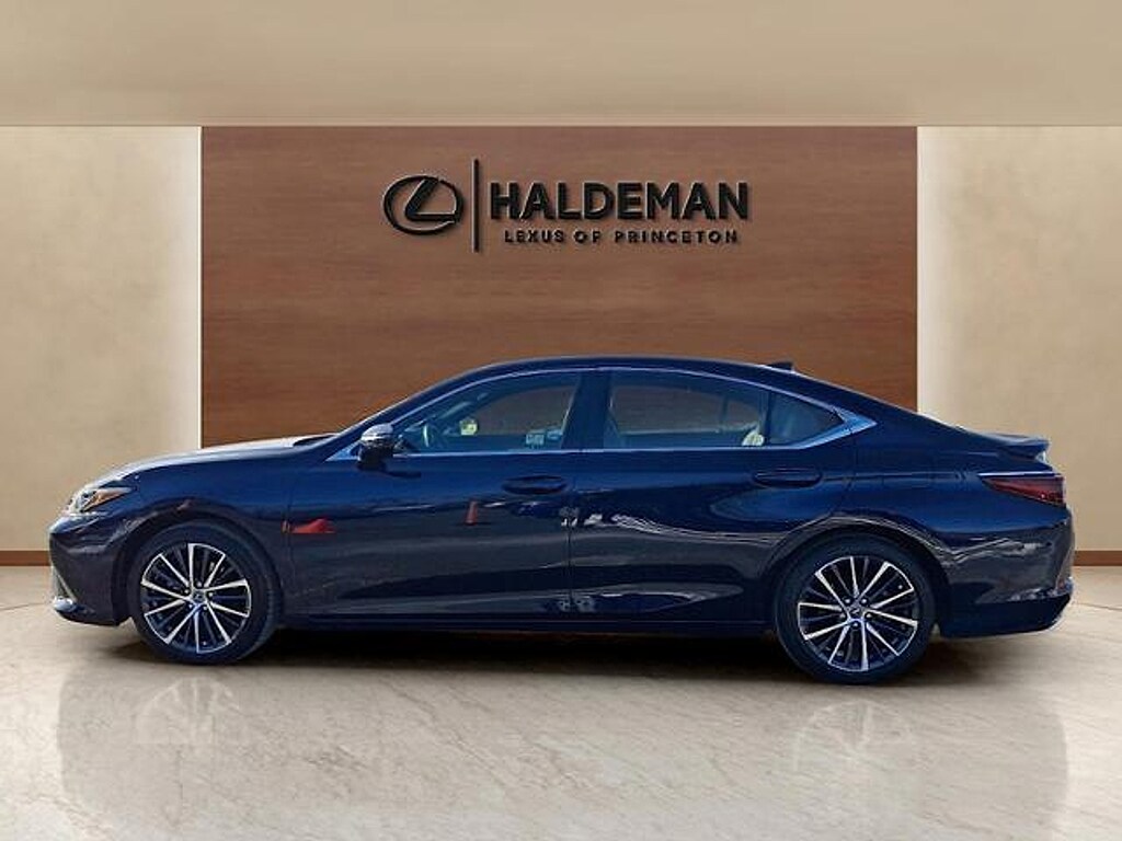 Used 2022 Lexus ES 350