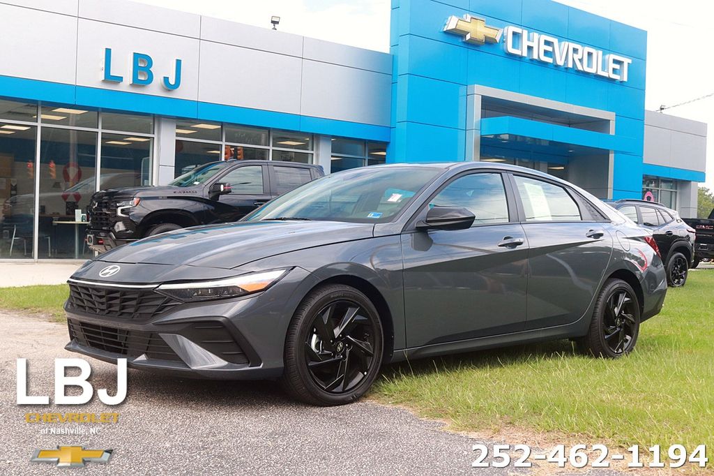 2026 Hyundai Elantra SEL Sport