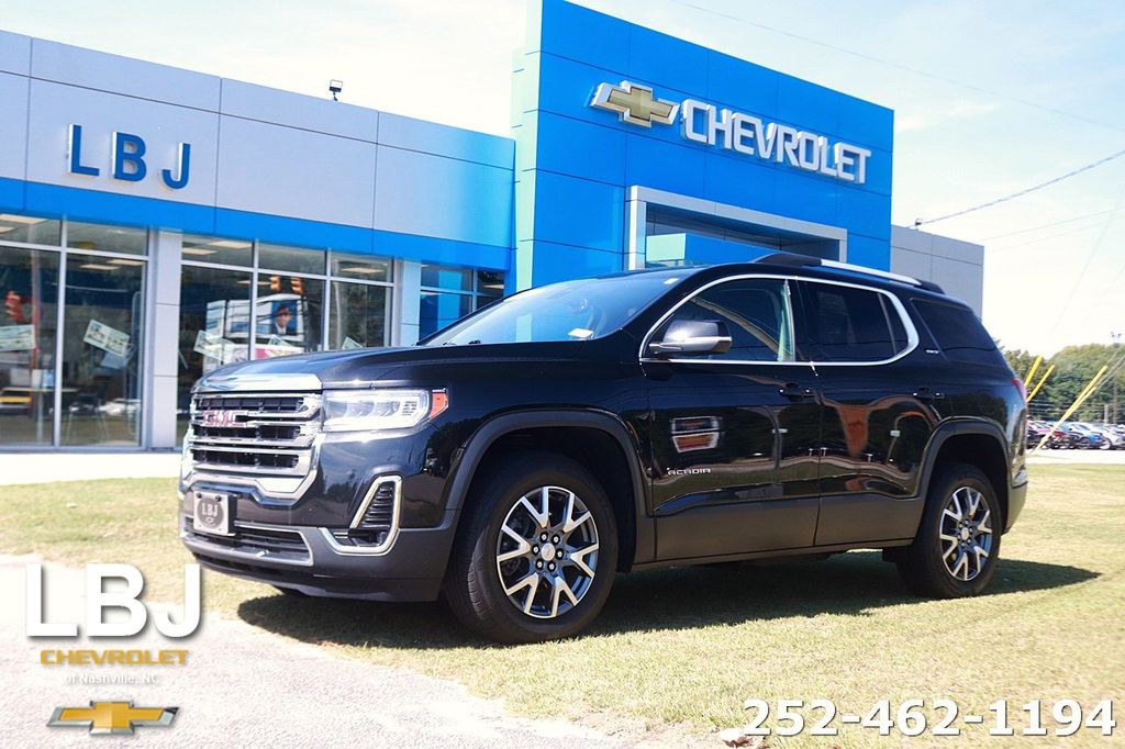 2023 GMC Acadia SLT