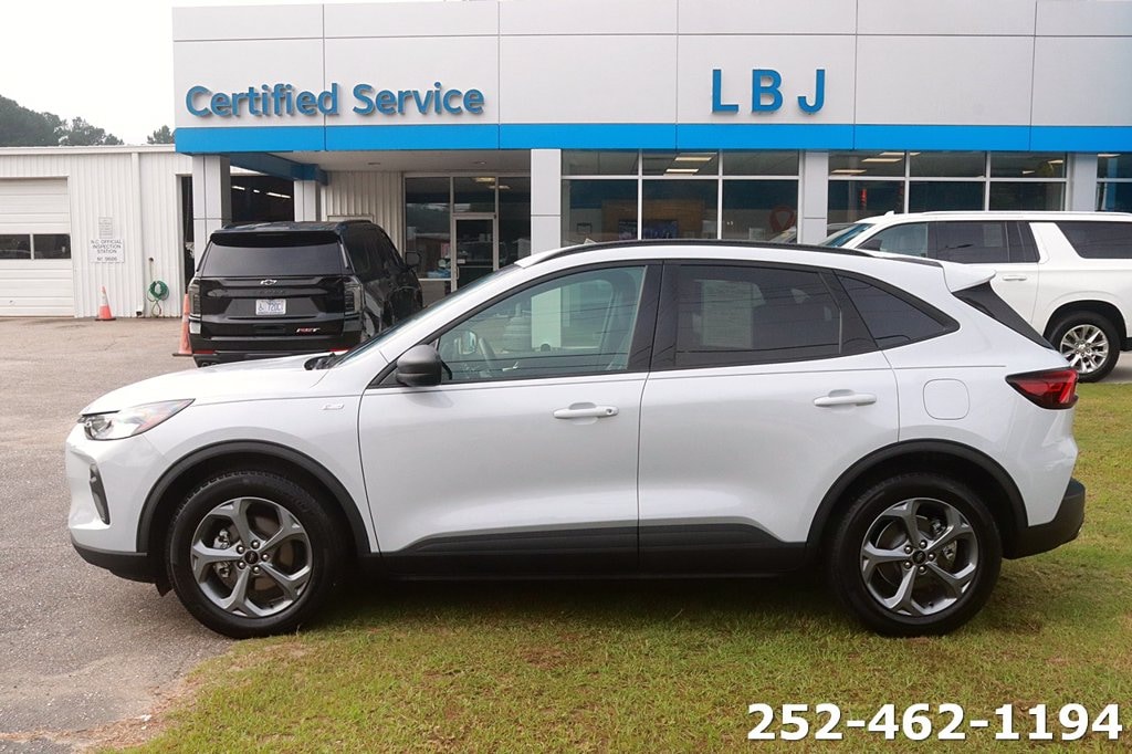 Used 2025 Ford Escape ST-Line SUV