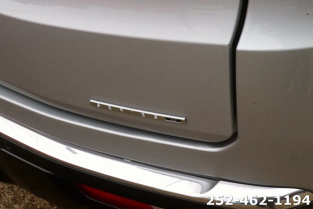 2024 Jeep Wagoneer Series II - Photo 9