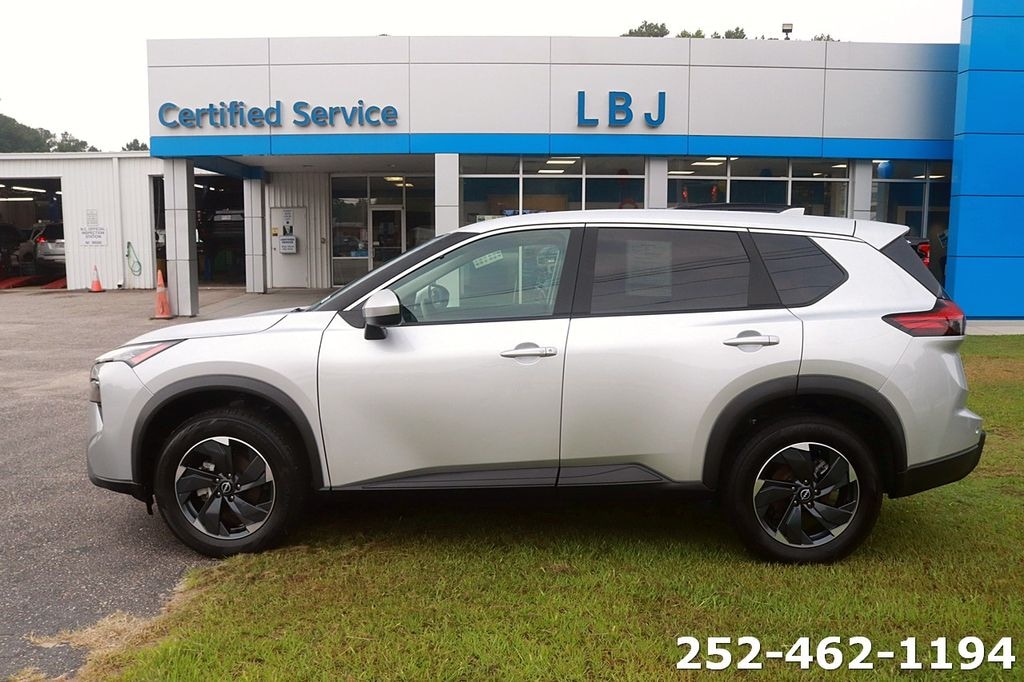 Used 2025 Nissan Rogue SV SUV