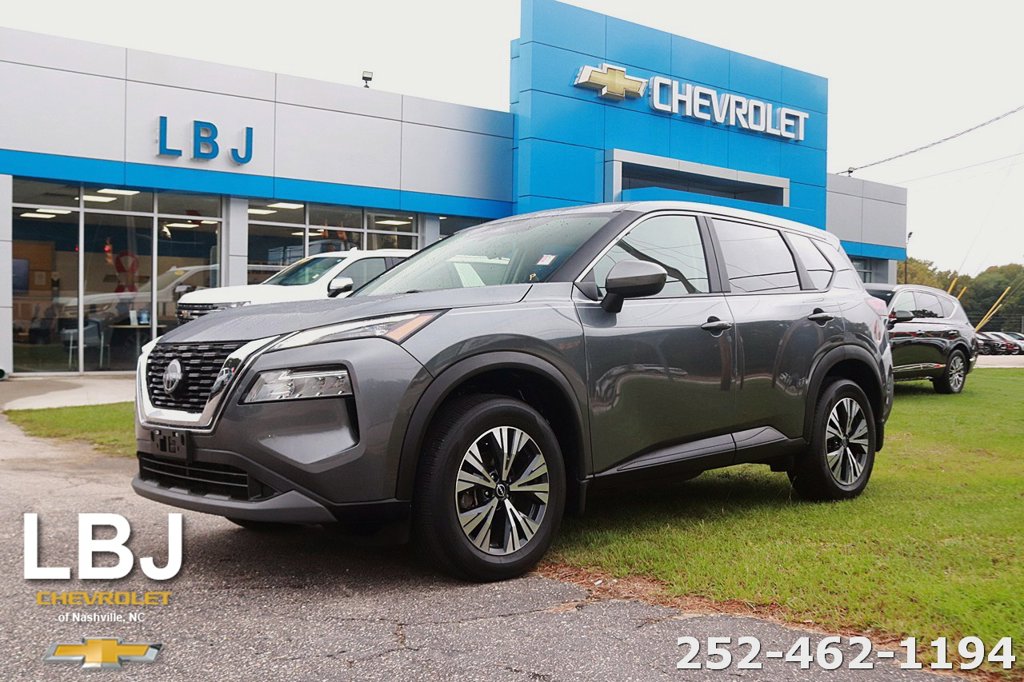 Used 2023 Nissan Rogue SV SUV