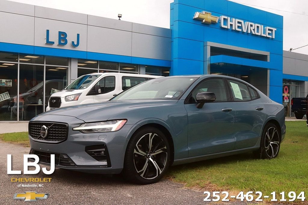 Used 2024 Volvo S60 B5 Plus Dark Theme Sedan