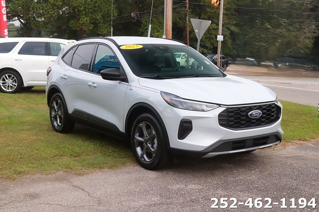 Used 2025 Ford Escape ST-Line SUV