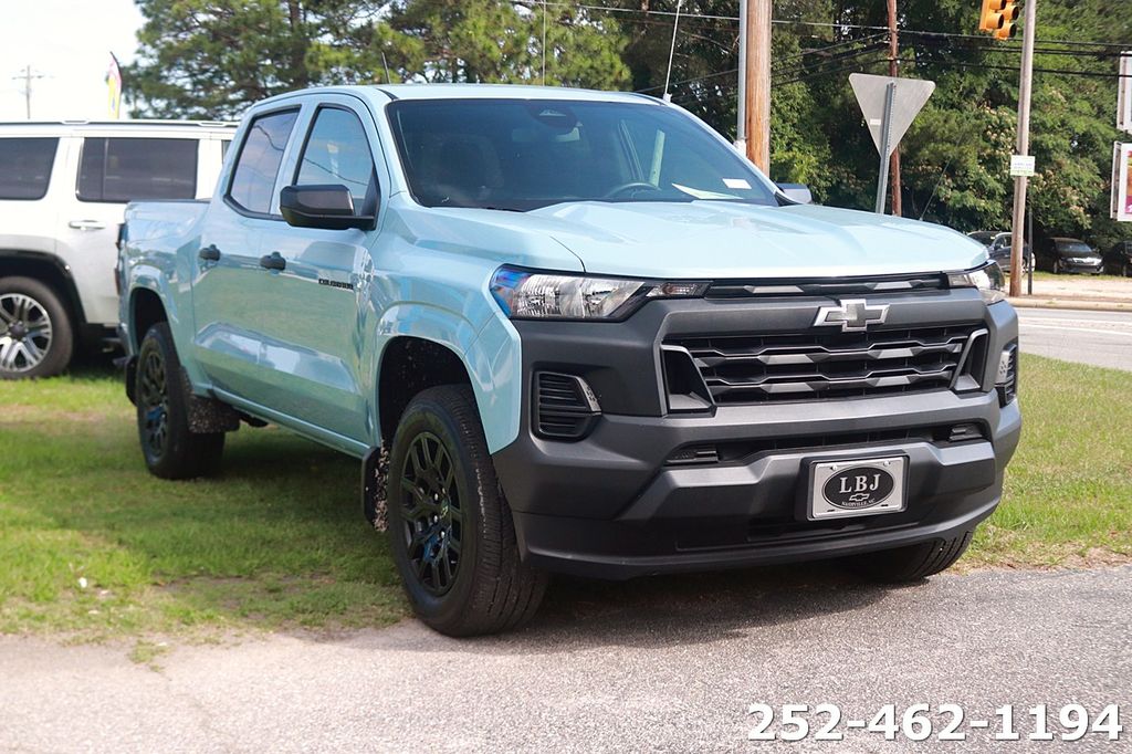 Used 2025 Chevrolet Colorado Work Truck Truck Crew Cab