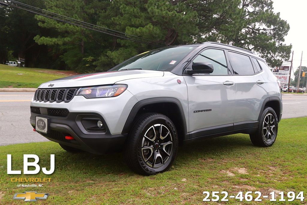 2025 Jeep Compass Trailhawk