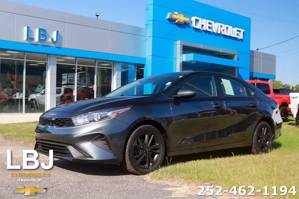 Used 2023 Kia Forte LXS Sedan