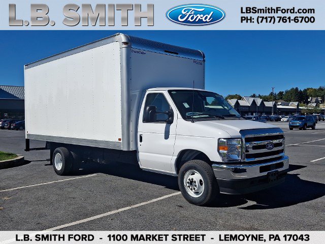 2027 Ford E-Series Cutaway Base