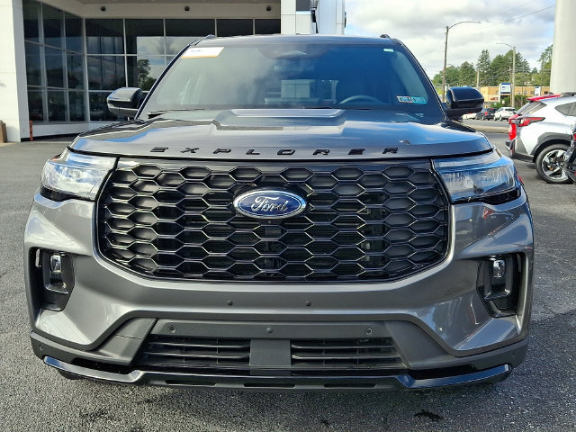 Certified 2025 Ford Explorer ST-Line SUV