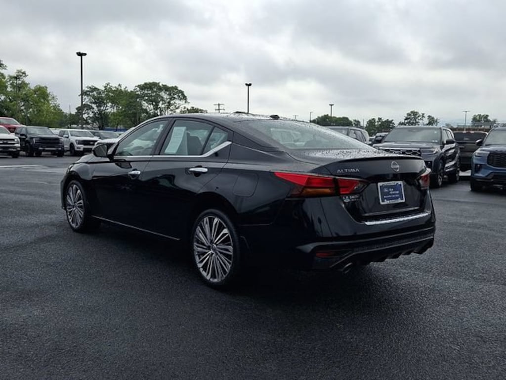 Certified 2023 Nissan Altima 2.5 SL SEDAN