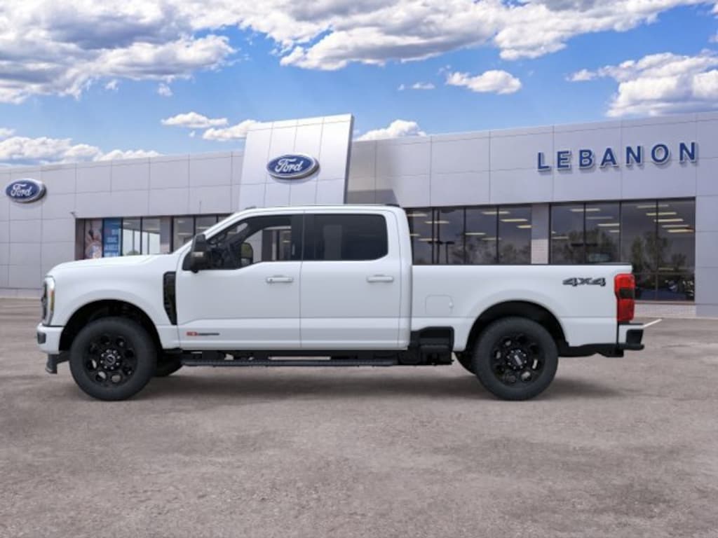 New 2026 Ford F-250SD Lariat Truck Crew Cab