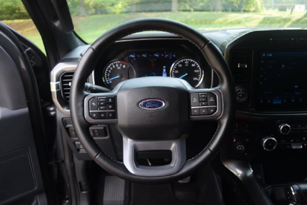 Used 2023 Ford F-150 XLT Truck SuperCrew Cab