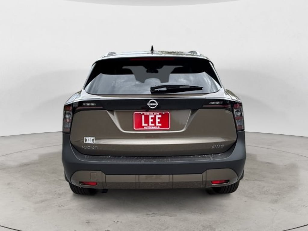 New 2027 Nissan Kicks SV SUV