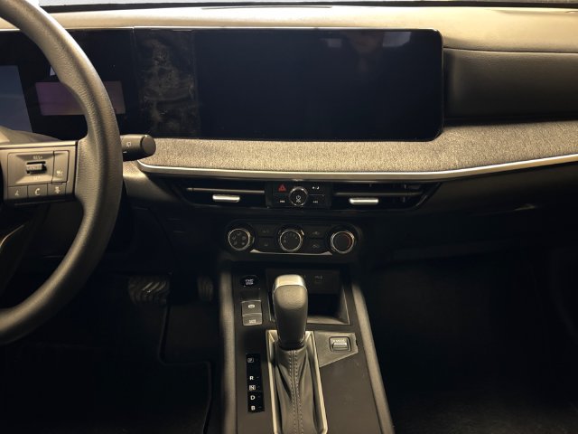 2026 Nissan KICKS S - Photo 11