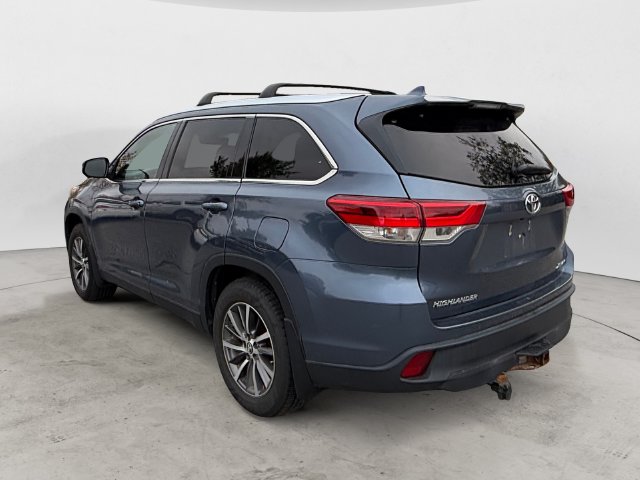 Used 2019 Toyota Highlander XLE SUV