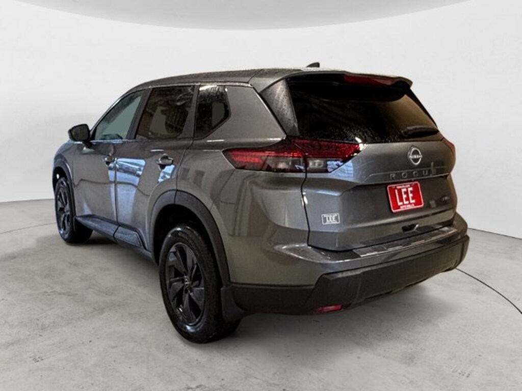 New 2026 Nissan Rogue SV SUV