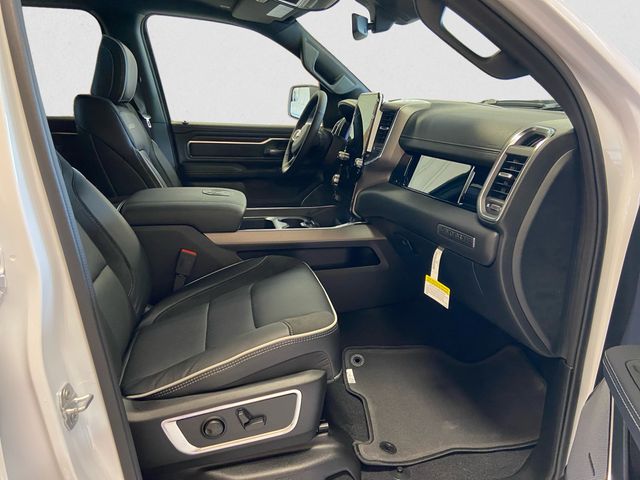 2026 RAM 1500 Laramie - Photo 15