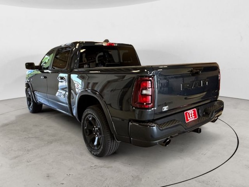 New 2027 Ram 1500 LONE STAR CREW CAB 4X4 5'7 BOX Pickup