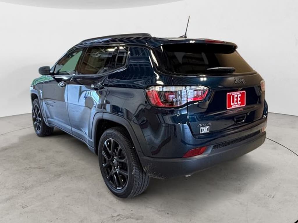 New 2026 Jeep Compass LATITUDE ALTITUDE 4X4 Sport Utility