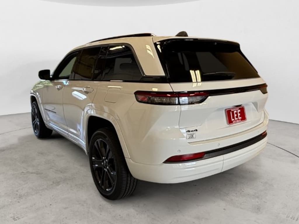 New 2027 Jeep Grand Cherokee Limited Reserve Sport Utility