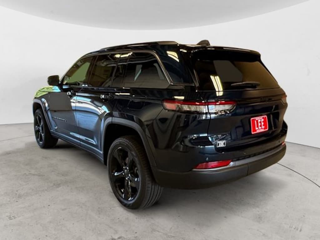 New 2027 Jeep Grand Cherokee Limited Sport Utility