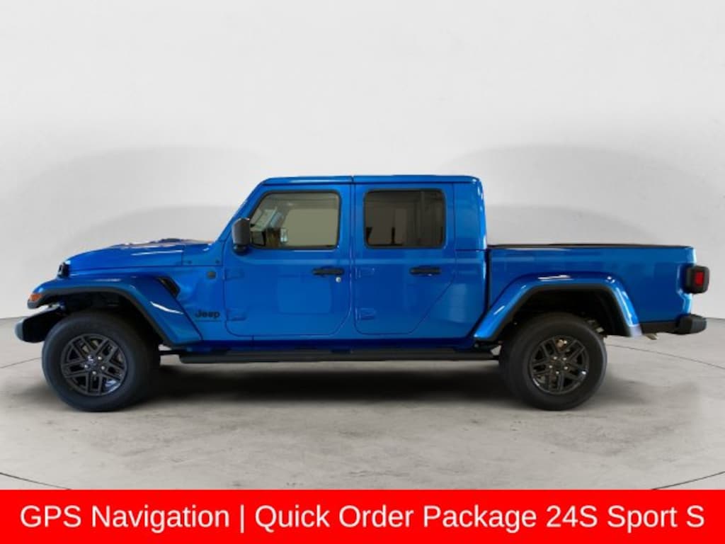 New 2025 Jeep Gladiator SPORT S 4X4 Pickup