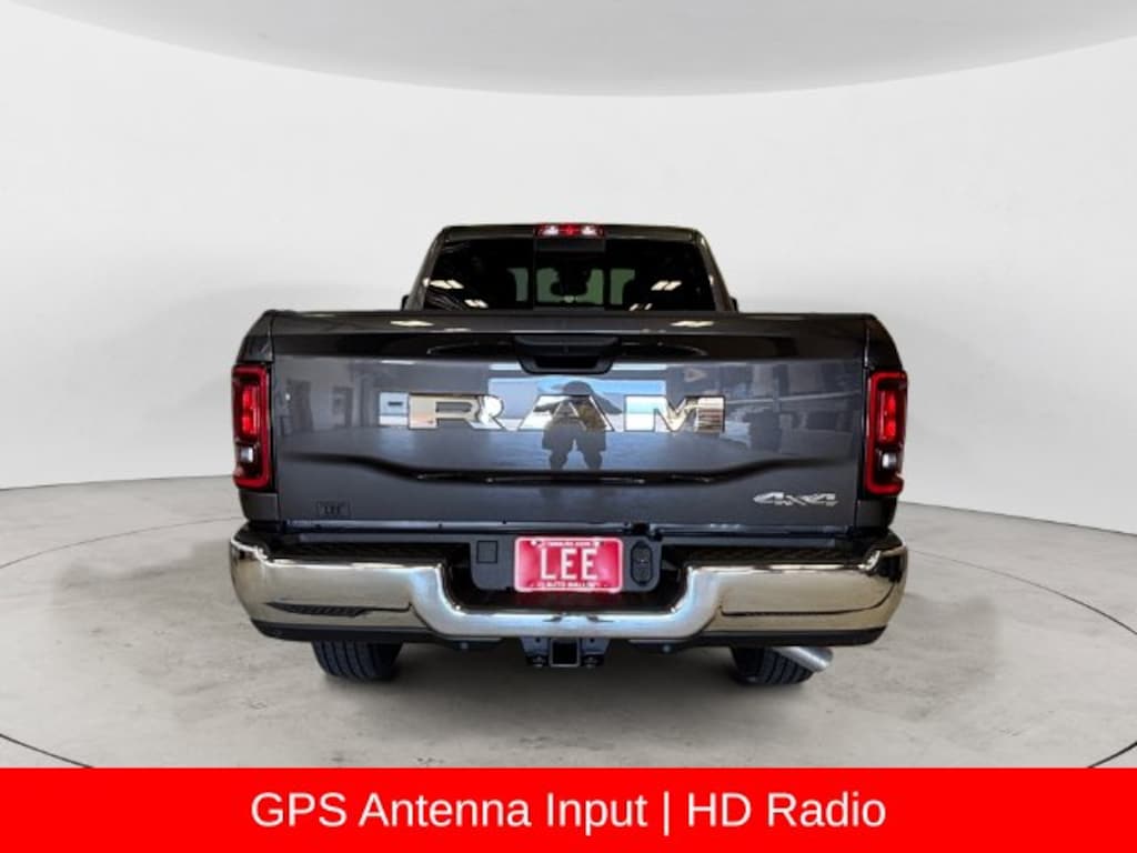New 2026 Ram 2500 TRADESMAN CREW CAB 4X4 6'4 BOX Pickup