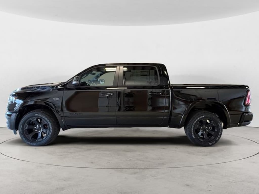 New 2027 Ram 1500 LONE STAR CREW CAB 4X4 5'7 BOX Pickup