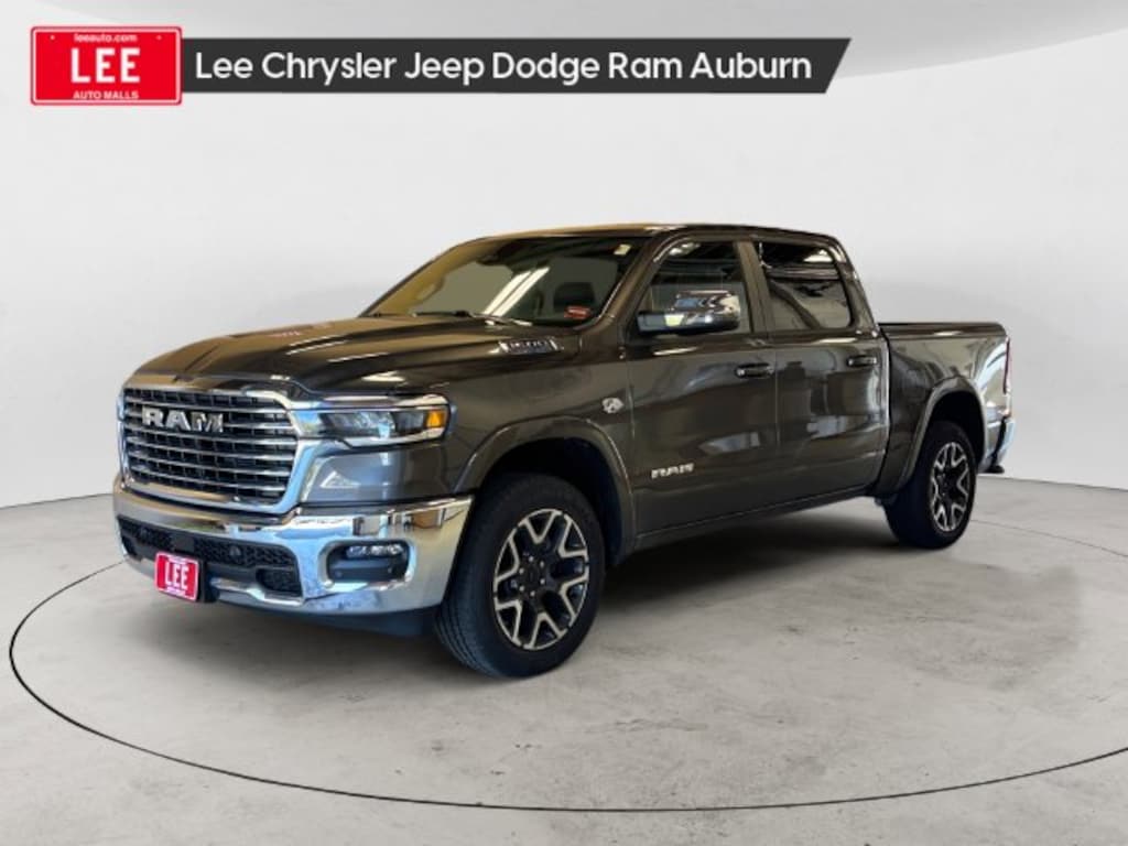 New 2026 Ram 1500 LARAMIE CREW CAB 4X4 5'7 BOX Pickup
