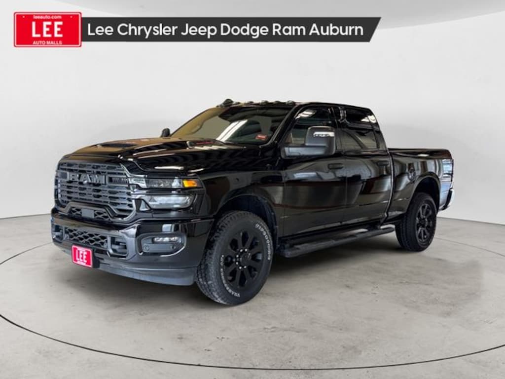 New 2026 Ram 2500 BLACK EXPRESS CREW CAB 4X2 6'4 BOX Pickup