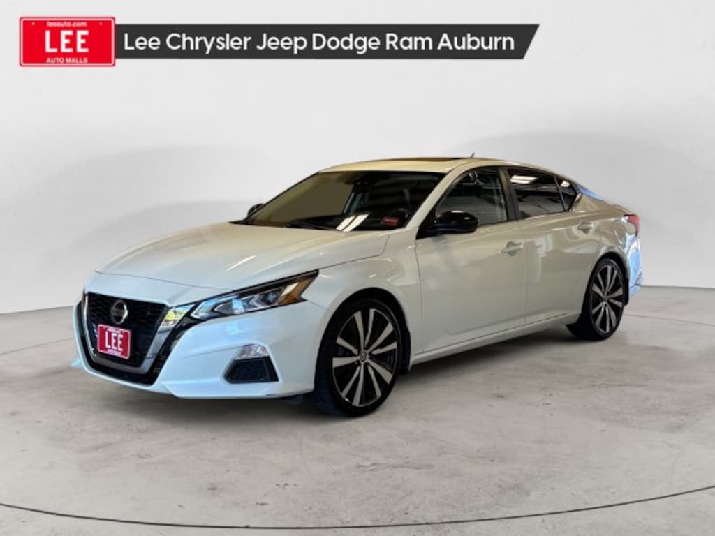Used 2020 Nissan Altima 2.0 SR Sedan