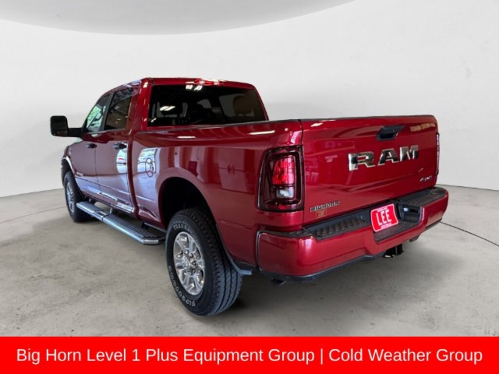 New 2026 Ram 2500 BIG HORN CREW CAB 4X4 6'4 BOX Pickup