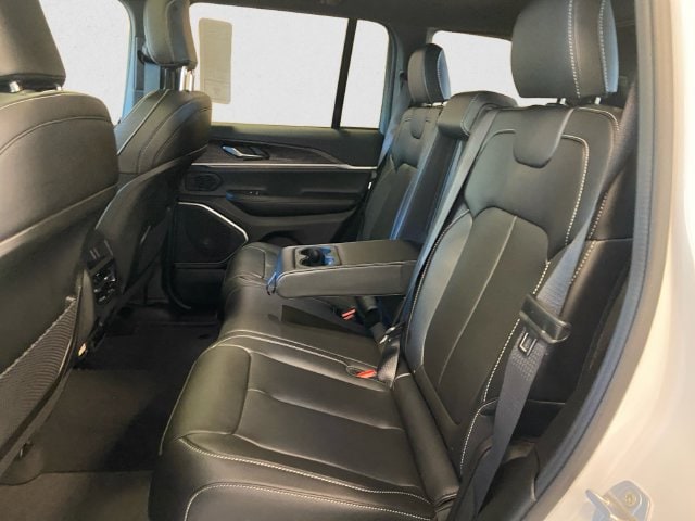 2026 Jeep Grand Cherokee Limited - Photo 13