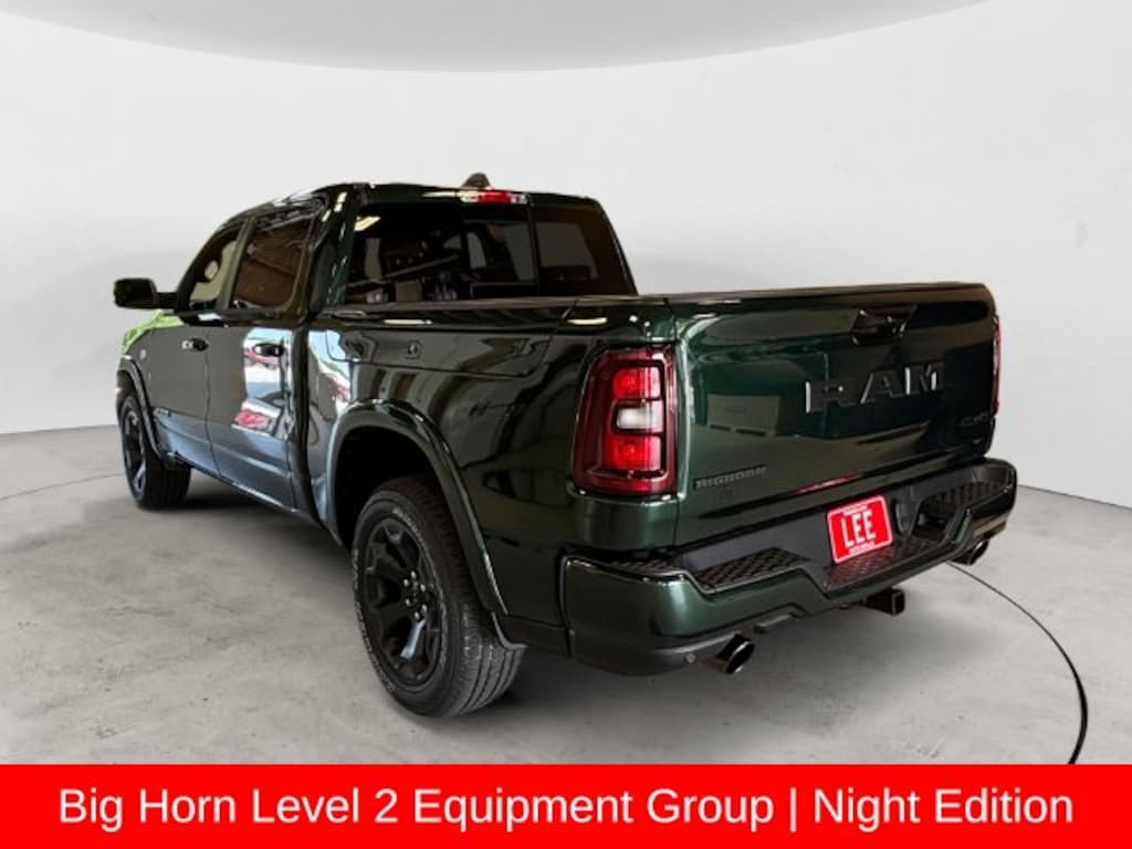 New 2026 Ram 1500 BIG HORN CREW CAB 4X4 5'7 BOX Pickup