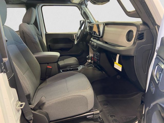 2026 Jeep Wrangler 2-Door Willys - Photo 16
