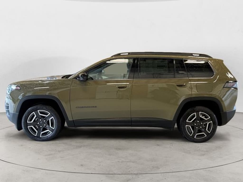 New 2026 Jeep Cherokee LAREDO 4X4 Sport Utility