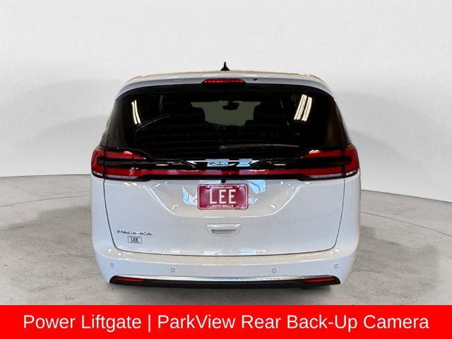 New 2027 Chrysler Pacifica SELECT Passenger Van