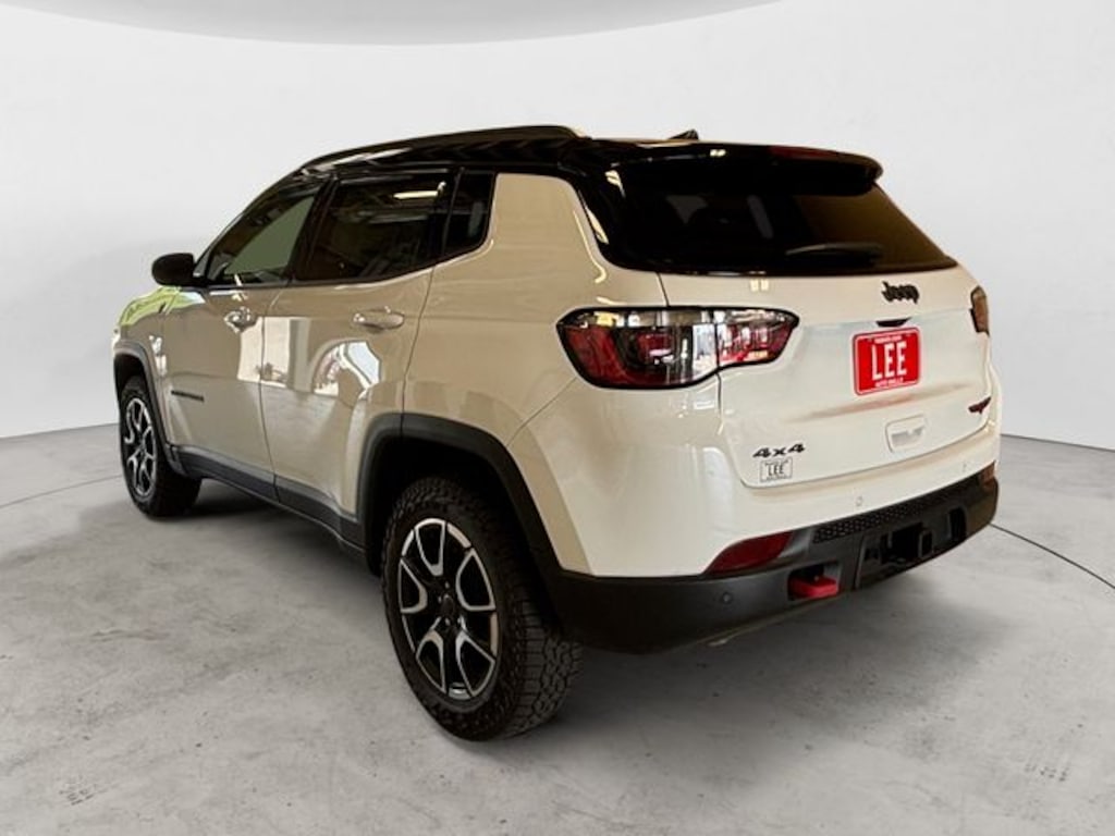 New 2026 Jeep Compass TRAILHAWK 4X4 Sport Utility