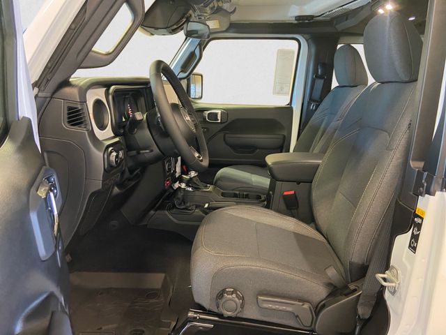 2026 Jeep Wrangler 2-Door Willys - Photo 10