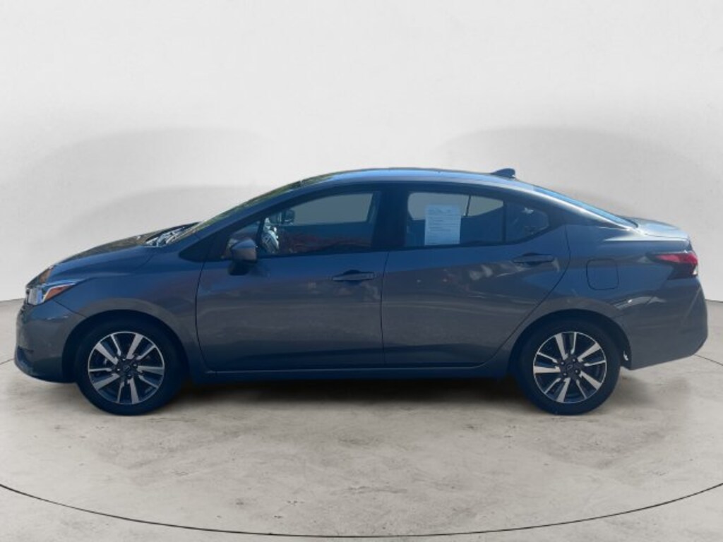 Used 2024 Nissan Versa 1.6 SV Sedan