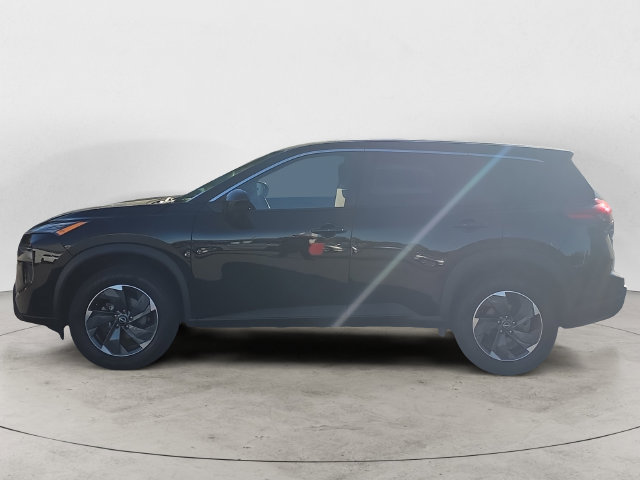 Used 2024 Nissan Rogue SV SUV