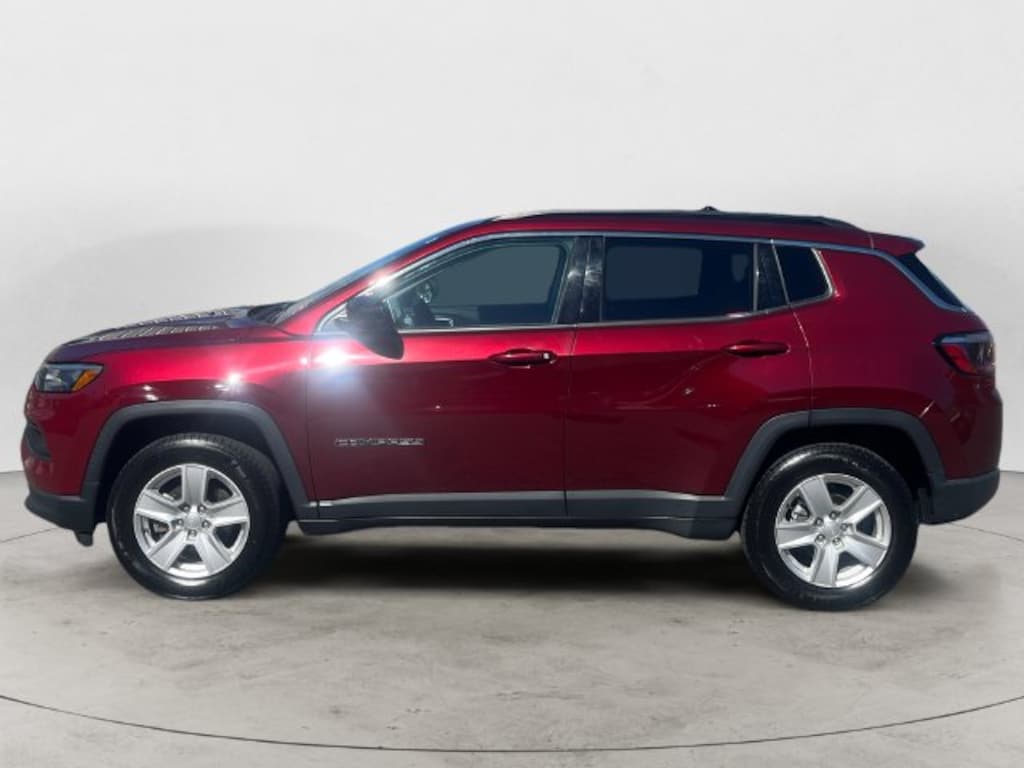 Used 2022 Jeep Compass Latitude SUV